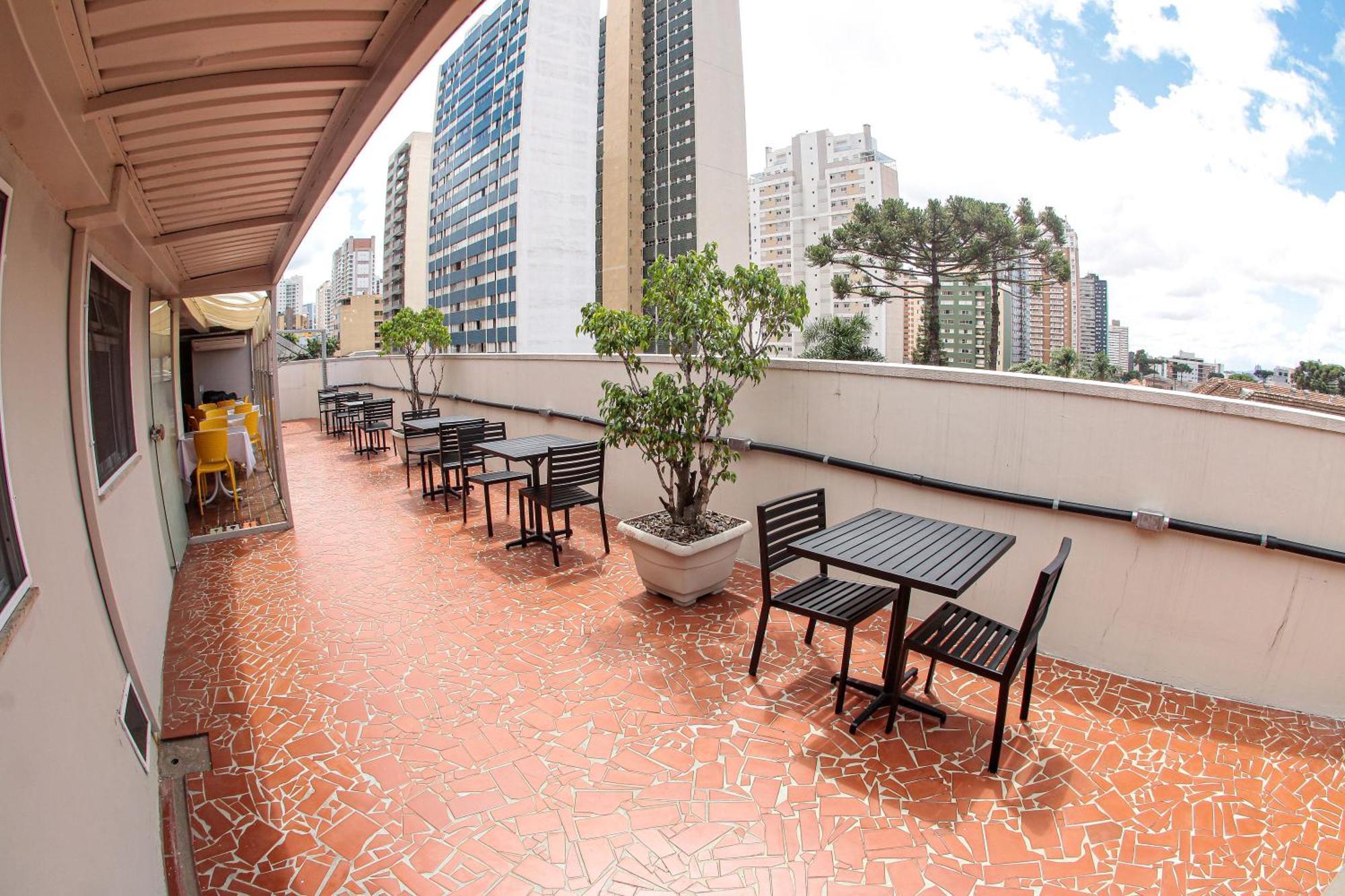 Esquina Batel - Hotel Econômico Curitiba Exterior foto
